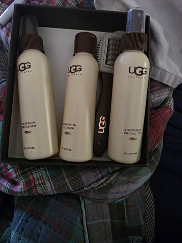 Ugg sheepskin care kit - sheepskin, w/